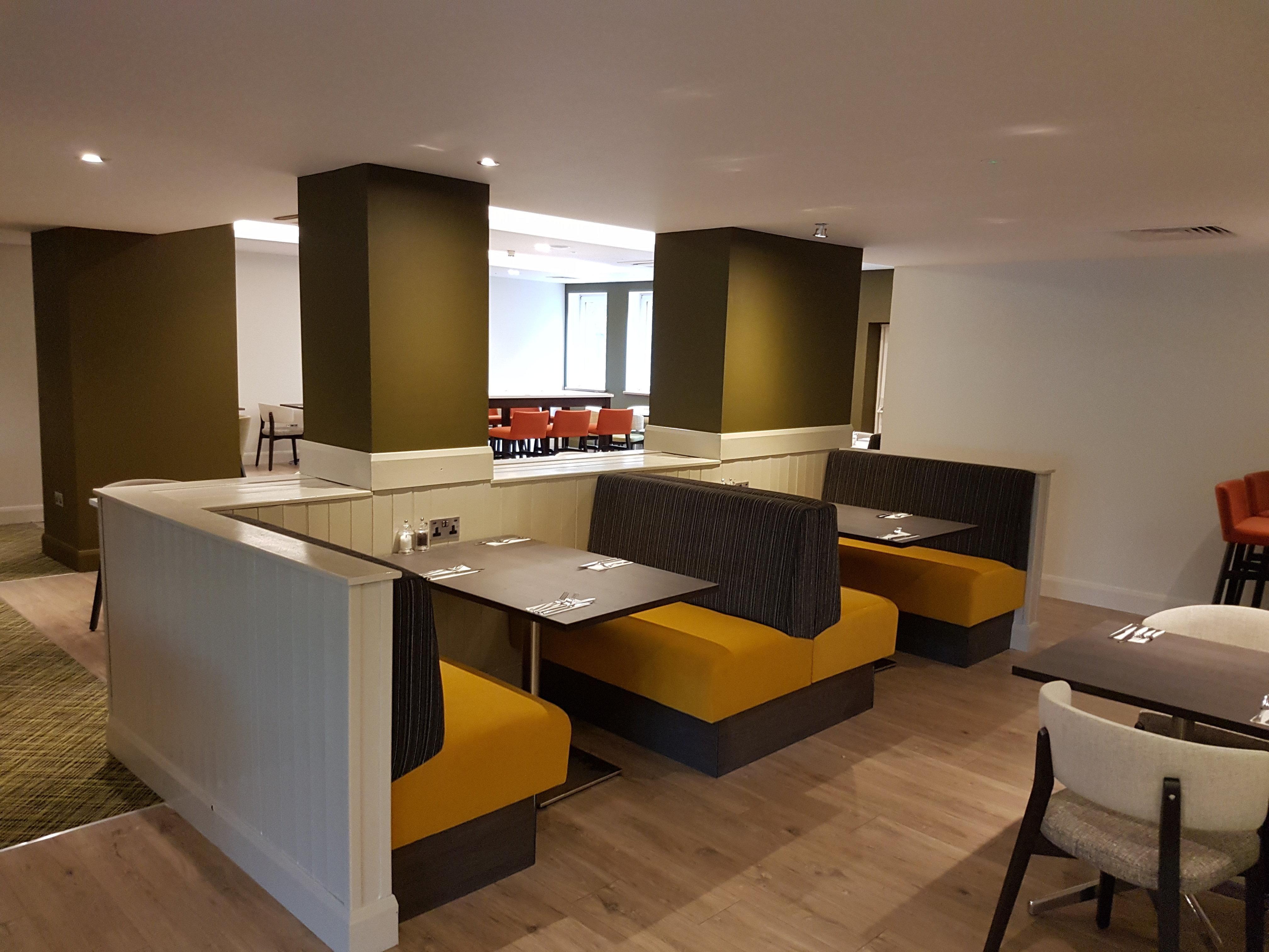 Holiday Inn Luton South - M1, Junction 9, An Ihg Hotel Zewnętrze zdjęcie