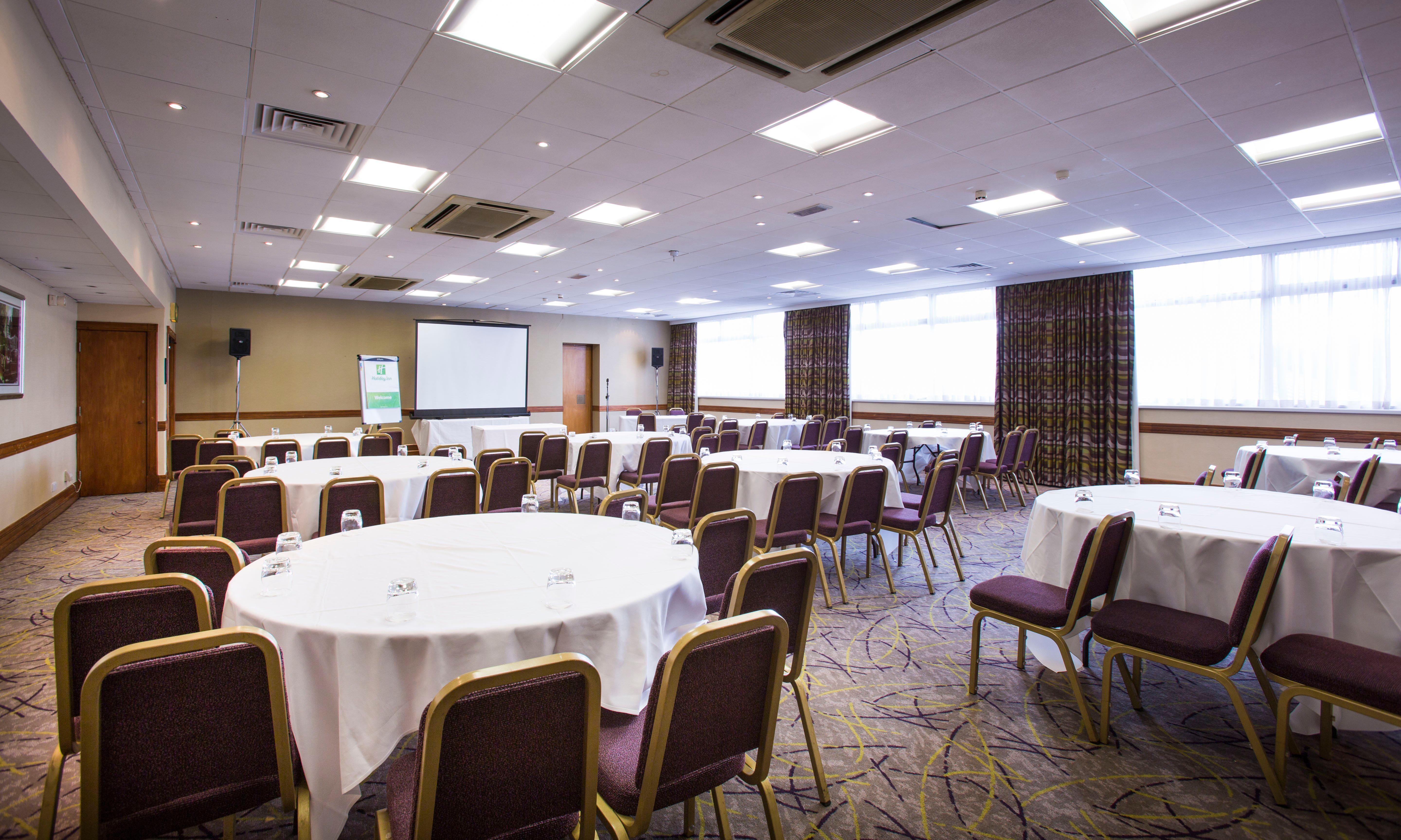 Holiday Inn Luton South - M1, Junction 9, An Ihg Hotel Zewnętrze zdjęcie