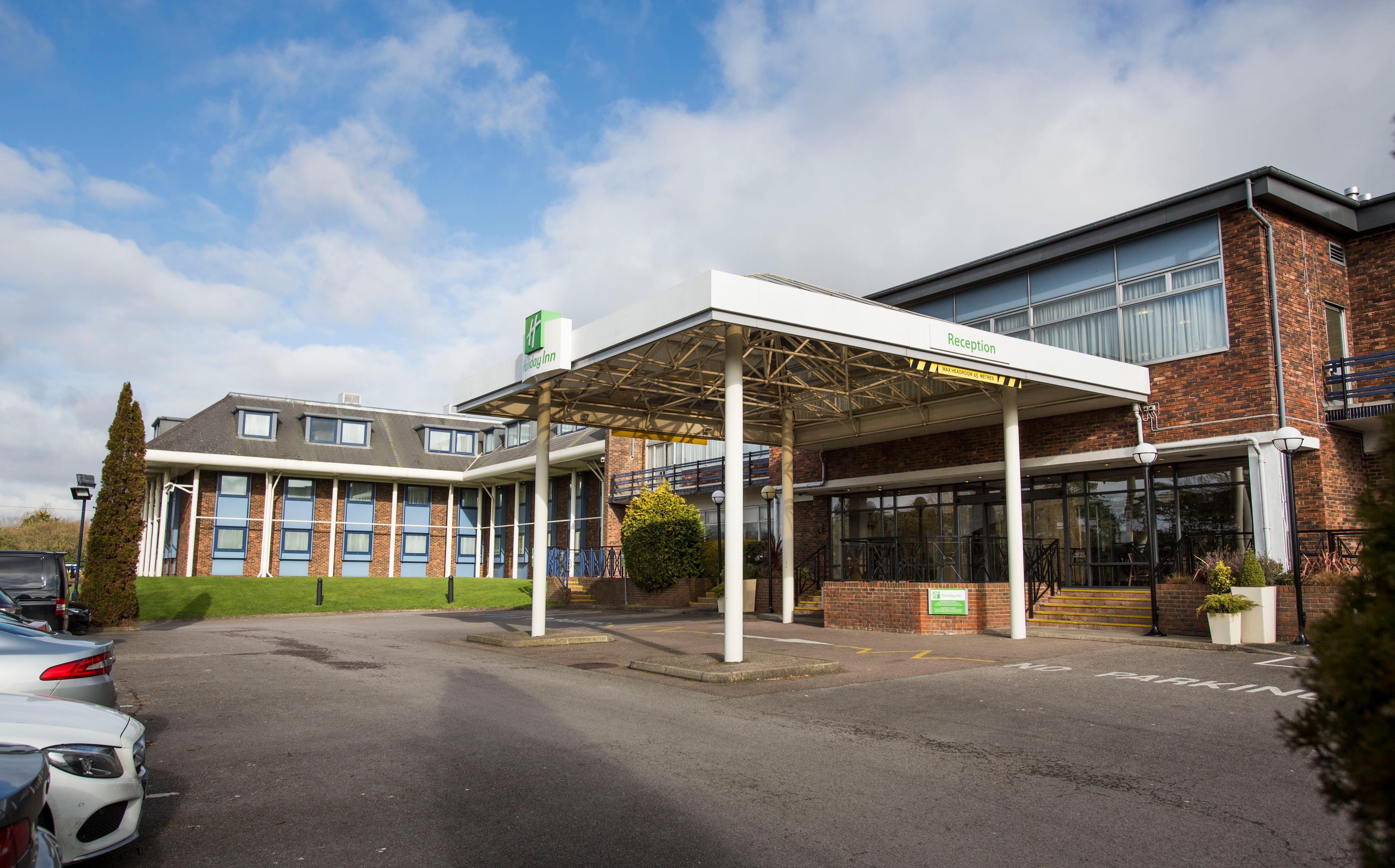 Holiday Inn Luton South - M1, Junction 9, An Ihg Hotel Zewnętrze zdjęcie